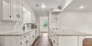 1011 Heritage Lane Gallery 14