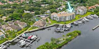 811 Oak Harbour Drive Gallery 29