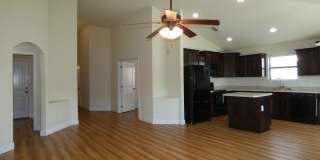 Charming 3-Bedroom Home Gallery 16