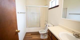 Remodeled 2-Bedroom Apartment for Rent Gallery 6