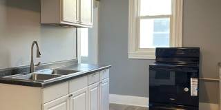 Cozy Renovated 2 Bed in South Omaha! Gallery 10