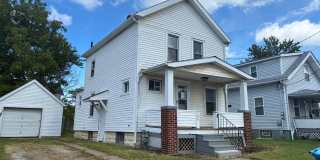 Charming 3 Bed Property at Prime Location Gallery 1