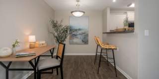 Lenox West Luxury Apartments Gallery 8