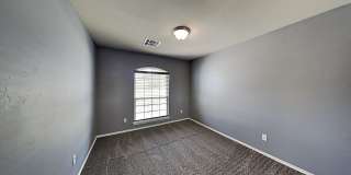 Very Nice and Spacious 3 Bedroom 2 Bath Home in Mustang Schools Gallery 10