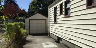Charming Home in Seattle-Maple Leaf Area! Gallery 5