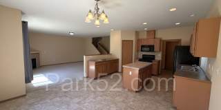 4 Bedroom 2 Bathroom Single Family Puyallup Home Gallery 1