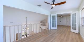 Coastal Retreat Steps from the Sand in Indian Rocks Beach Coastal Retreat Steps from the Sand in Indian Rocks Beach Gallery 32