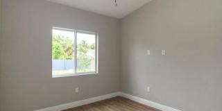 1140 NW 1ST Avenue Gallery 14