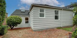 Unique Laurelhurst 3 Bedrooms with 2 Bathrooms Home Close to UW! Gallery 28