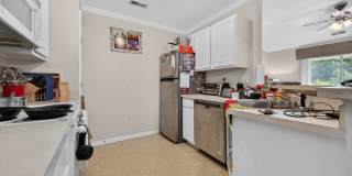 215 Knollwood Gallery 10