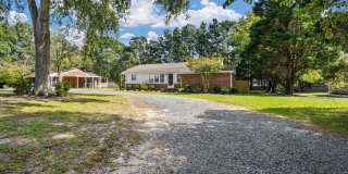 1708 N Poplar Street Gallery 4