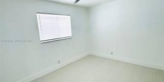105-107 NE 30th Ct Gallery 20