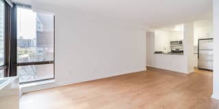 300 East 39th Gallery 8