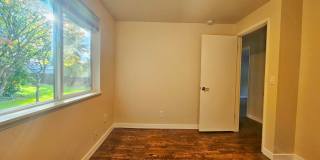 Beautifully Remodeled 3 Bed 2 Bath Rambler in Eastgate, Bellevue Gallery 18