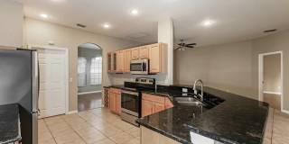 2717 Creek Drive Gallery 1