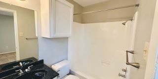 Awesome open Studio Apartments Close to Downtown Gallery 15