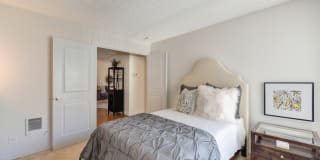 The Retreat Apartments Gallery 8
