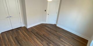 Room in 4 Bedroom Home at Edgerton Dr Gallery 40