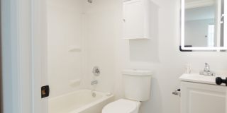 1622 W 35th Street - Co-Living Gallery 9