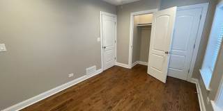 1428 Wilmette Avenue Gallery 21