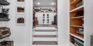 3403 Laurel Avenue Gallery 9