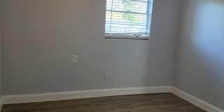 FOR RENT!!! NEWLY RENOVATED 2-BEDROOM TRIPLEX – UTILITIES INCLUDED – PRIME KISSIMMEE LOCATION! Gallery 22