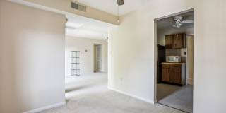 9712 Kingsbridge Dr Apt 303 Gallery 11