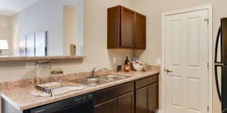 Austin Place Apartments Gallery 7