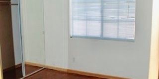 3 Bedroom Home, garage, fenced yard. Gallery 12