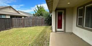 Spacious 4 Bed / 3 Bath Home with Large Covered Patio in Chico Gallery 15