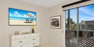 205 The Riv Gallery 25