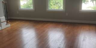 611 Lady Street Gallery 2