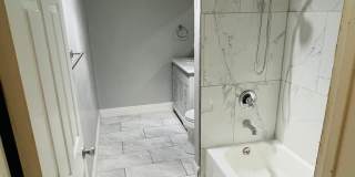 5 bed 3 bath w/ large rooms and backyard Gallery 4