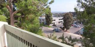 Perfectly located 2 bed, 2 bath condo in San Diego's Bay Ho area Gallery 8