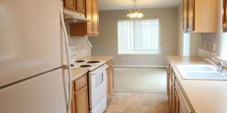 Beautiful 3-Bedroom 2-Story Home in Ridgefield for Rent - 1211 NE 168th St Gallery 13