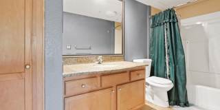 1BR Condo with Private Balcony, Central A/C & Community Amenities in Corona Gallery 25