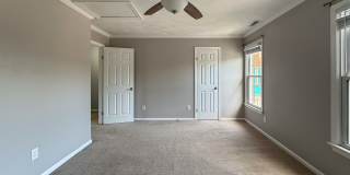 Double En-Suite Townhome Gallery 26