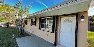 11852 SW 202nd St Gallery 1