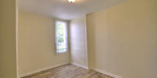 2540 GREENMOUNT Avenue Gallery 12