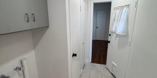 Midtown Charmer 2 Bed 2 Bath! Gorgeous Updates! Gallery 10