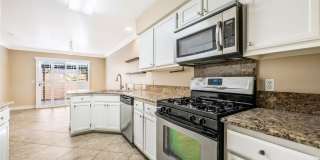 2831 Mill Point Drive Gallery 10