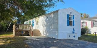 Nice 3BR/1BA Mobile Home w/Community Amenities! Gallery 1