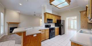 2350 Kendal Green Circle Gallery 10