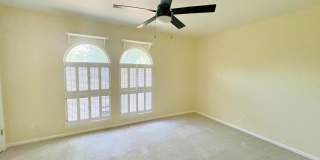 Beautifully Renovated 3 Bedroom Home in Royal Ridge Gallery 18