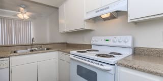Maplewood Apartment Homes Gallery 12