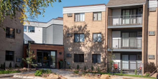 Eagan Place Gallery 43