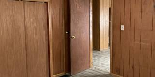 Charming 3 bedroom 1 bath Gallery 10