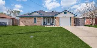 904 Melody Circle Gallery 1