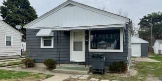 1216 South Purdum Street Gallery 1