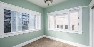 Spacious 1 Bed 1 Bath with Balboa Park Views Gallery 3